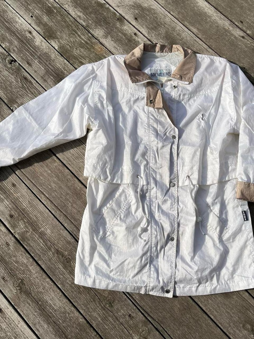 Innovations by Izzi white + tan lightweight vintage jacket